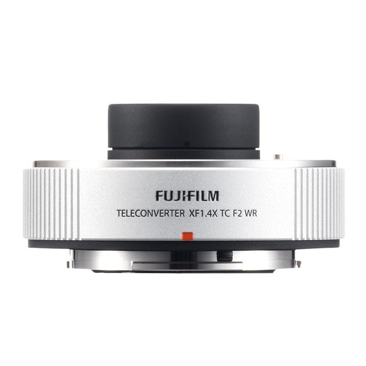 Fujifilm Fujinon XF 200mm f/2 R LM OIS WR + XF1.4X TC