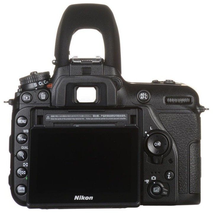 Nikon D7500 Corpo