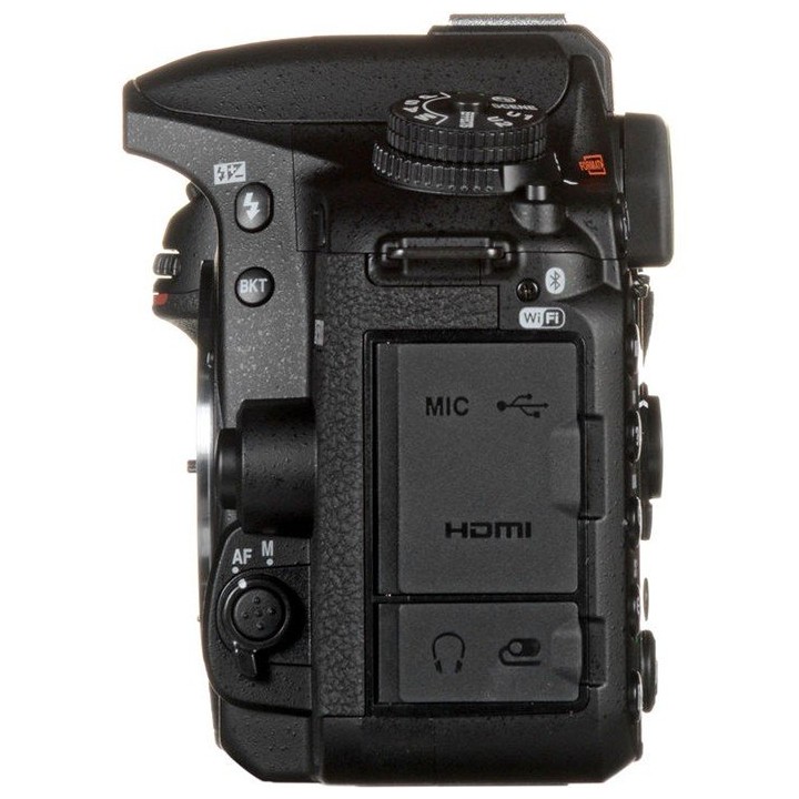 Nikon D7500 Corpo