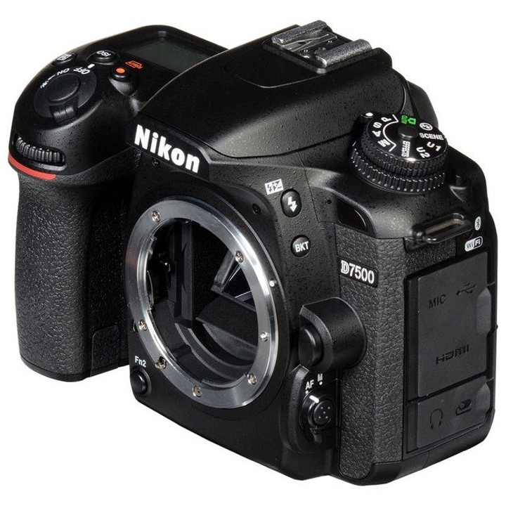 Nikon D7500 Corpo