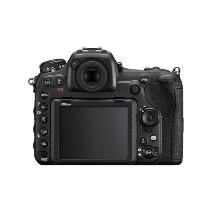 Nikon D500 + 16-80MM F/2.8-4 ED VR