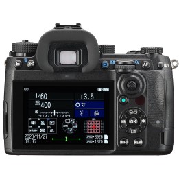 Pentax  K-3 MARK III + 18-135 WR