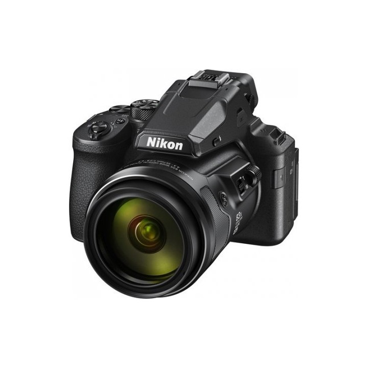 NIKON COOLPIX P950