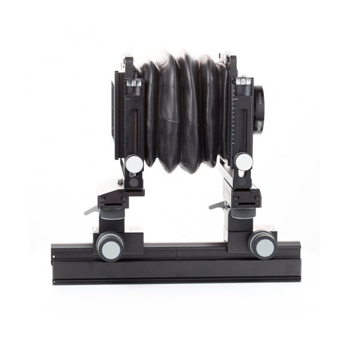 F -metric C 6x9